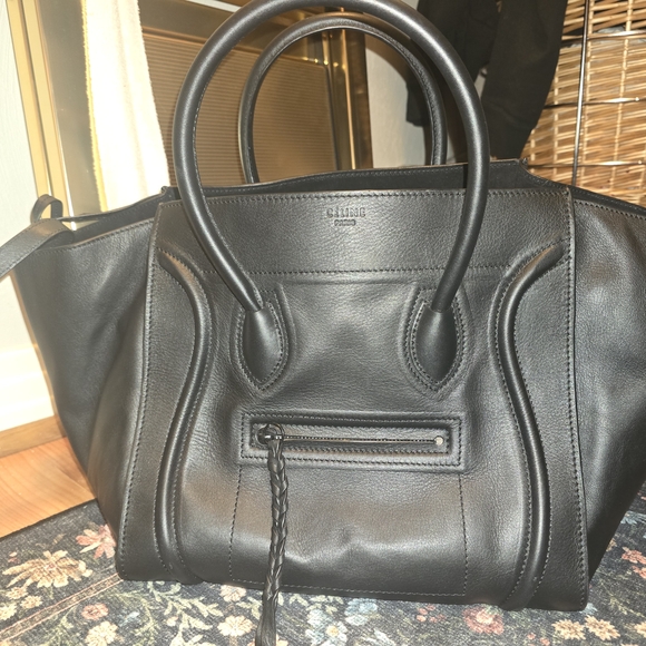 Celine STYLE Black Leather Tote Bag - Picture 2 of 4